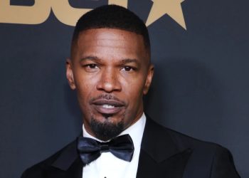 Fear as Jamie Foxx left ‘paralyzed, blind’ from ‘brain clot’