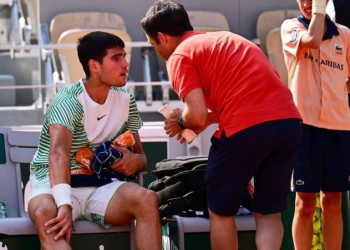 French Open 2023: Novak Djokovic through to final after Carlos Alcaraz injury