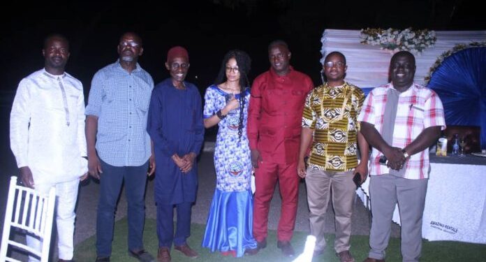 gja organizes socialization dinner for journalists partners