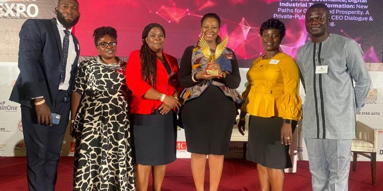 kcarp dredge masters and others receive excellence awards