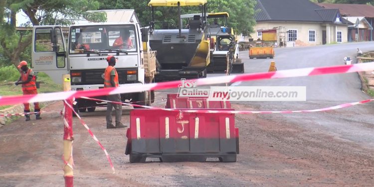 kumawu roads construction residents unhappy with pace and quality of work