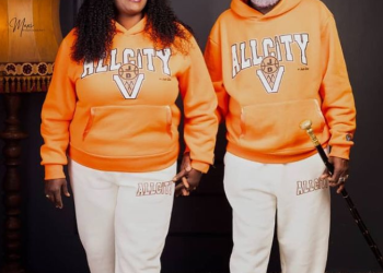 Late Ebony’s parents steal spotlight with romantic dance moves at their wedding