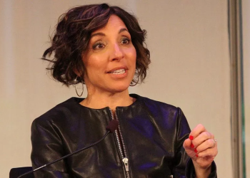 Linda Yaccarino replaces Elon Musk as Twitter boss