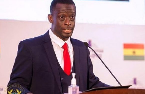 mp for takoradi engages residents of new takoradi