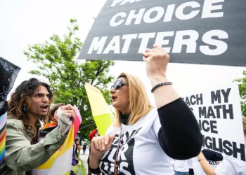Parents clash in Pride protest at US primary school