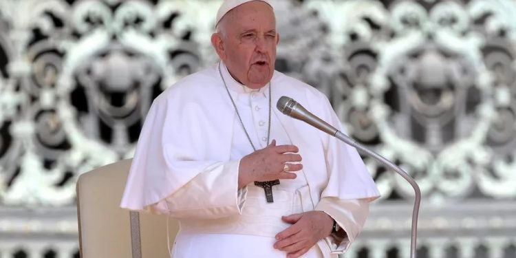 pope francis miss weekly sunday blessing after operation