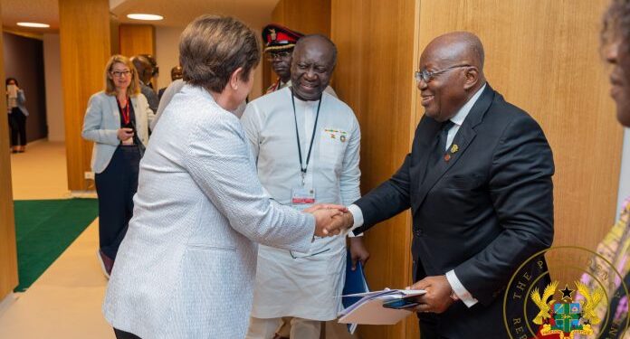 president lauded for commitment to economic reforms