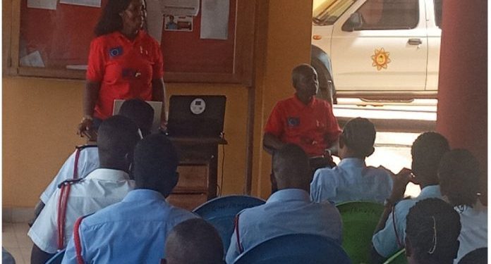 security services urged to demonstrate spirit of loyalty