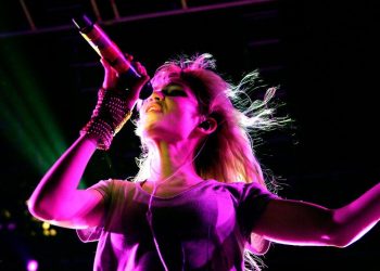 Streaming service to detect and delete ‘deepfake’ AI songs