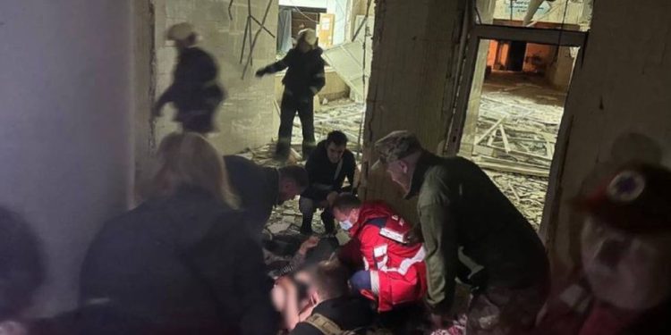 Ukraine war: Children die in new missile attack on Kyiv 1 ukraine war children die in new missile attack on kyiv