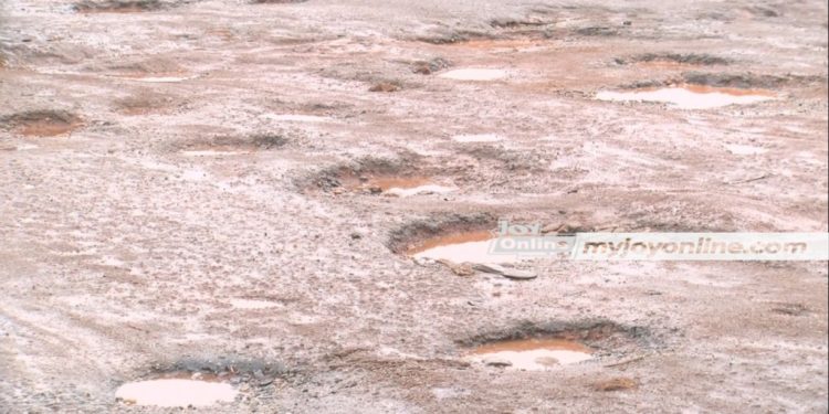 urban roads department to patch potholes on kumasi roads in four weeks