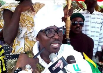 Chief fetes with over 400 widows, orphans at Abura