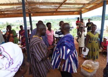 Dr Bawumia visits Enchi voter registration centre