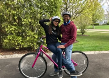 If you can do these 4 things together, your relationship is going to last