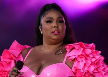 Lizzo requests dismissal of former dancers’ ‘ridiculous’ harassment lawsuit