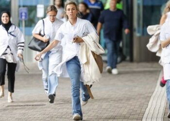 Rotterdam shootings: Gunman arrested after killing three people