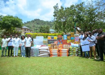 Sharaf Mahama celebrates 26th birthday with donation and reading session with kids
