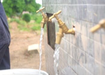 Three institutions launch report on water situation in W/R