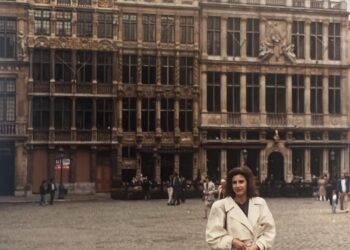 A whirlwind romance began in a Brussels chocolate shop. It turned into a love story spanning nearly 40 years