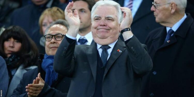 bill kenwright everton chairman and theatre producer dies aged 78