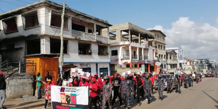 Concerned residents of Takoradi embark on “Sekondi-Takoradi Deserves Better” demonstration 1 concerned residents of takoradi embark on sekondi takoradi deserves better demonstration