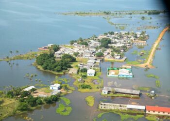 Declare ‘state of emergency’ in Akosombo Dam-induced flooded communities – Mahama to government