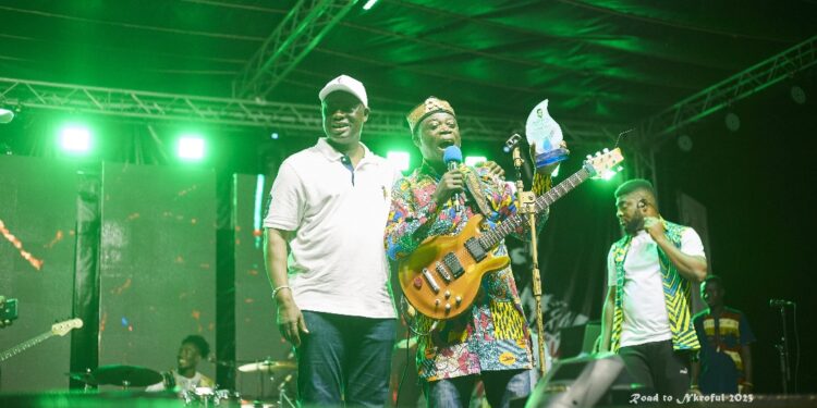 deputy minority leader honours 5 music legends