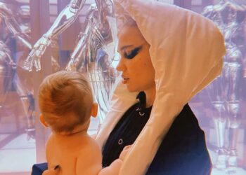 Elon Musk’s ex, Grimes, sues him over parental rights of their 3 children