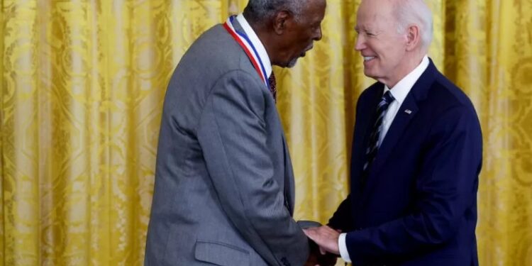 ethiopian scientist gebisa ejeta receives national medal of science from us