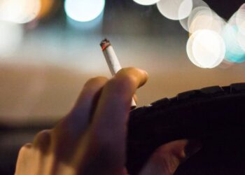 FDA to conduct swoop on smoking in public places