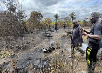 Fire kills dozens at illegal oil refinery in Nigeria