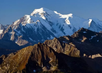 France’s highest mountain Mont Blanc is shrinking