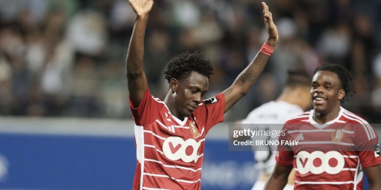 kamal sowah scores winner as standard liege beat oh leuven