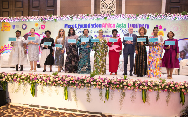 Merck Foundation Chairman and Chief Executive Officer (CEO) with African First Ladies inaugurate their 10th Africa Asia Luminary 2023 in India 1 merck foundation chairman and chief executive officer ceo with african first ladies inaugurate their 10th africa asia luminary 2023 in india