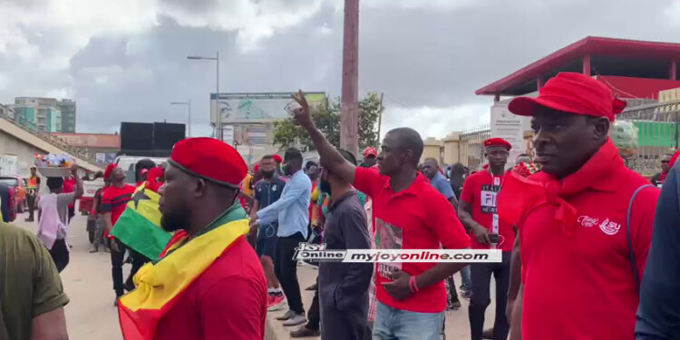 #OccupyBoG protest demanding Ernest Addison’s resignation underway 1 occupybog protest demanding ernest addisons resignation underway