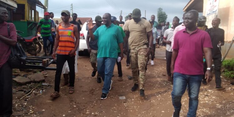 political figures commiserate with victims of akosombo dam spillage in volta region