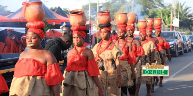 sights and scenes as ga manye goes home