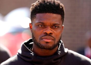 Thomas Partey ruled out for “a few weeks” with muscle injury