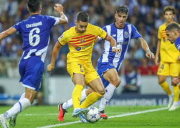 Torres strike seals victory for Barcelona