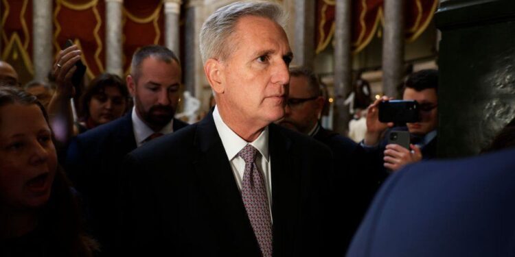 us speaker kevin mccarthy faces historic bid to oust him