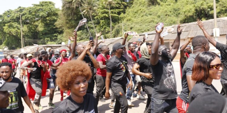 western regional minister avoids protestors