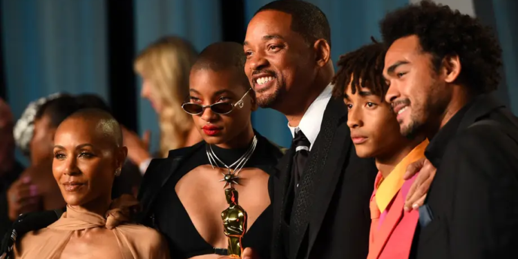 will smith trolls fans amid jadas revelations and reports claiming his kids feel bad for him