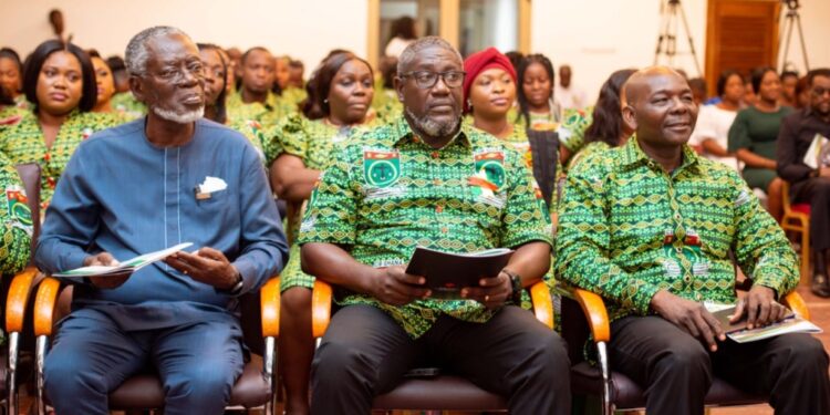 156 new chartered bankers inducted 5 students graduated as affiliates at 14th cib ghana induction ceremony
