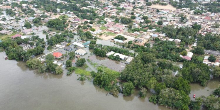 Akosombo dam spillage: Asuogyaman communities call for help as they lose homes and livelihoods 1 akosombo dam spillage asuogyaman communities call for help as they lose homes and livelihoods