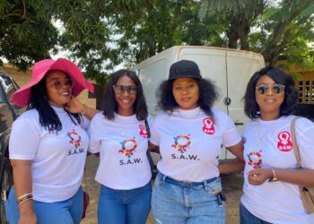 Akosombo Dam Spillage: Social Activism for Women donates to Mepe victims