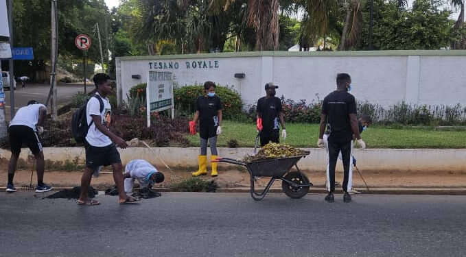 bidvest ghana marks 10th anniversary with clean up exercise
