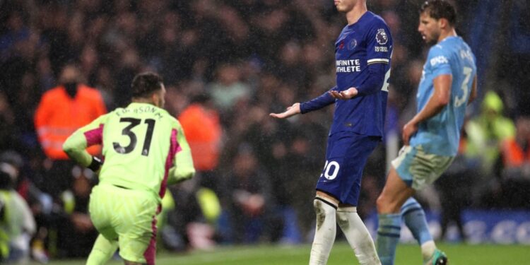 cole palmer earns point for chelsea against man city with stoppage time penalty
