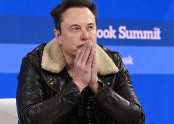 Elon Musk says advertising boycott will kill X