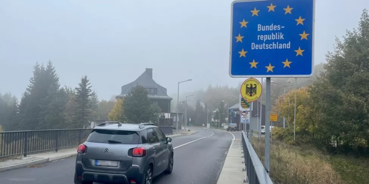 germany illegal migration rise prompts border crackdown