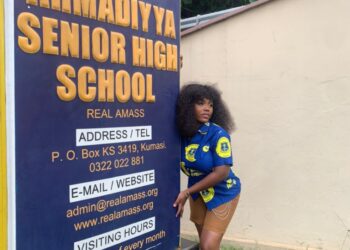 Gyakie pays exciting visit to alma mater T.I Amass in Kumasi